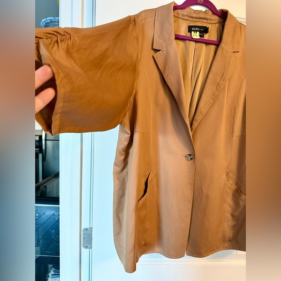 Studio by Torrid blazer golden camel brown 4X single button closure - Picture 3 of 8